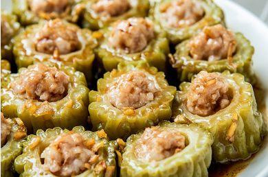 不爱吃苦瓜的吃瓜群众,苦瓜爱好者与“吃瓜群众”的饮食差异揭秘