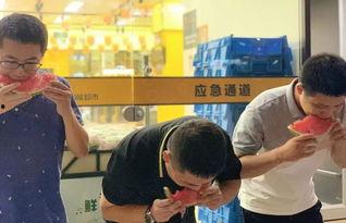 三区吃瓜群众,揭秘网络舆论场的众生相